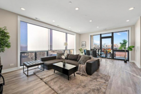 Designer 3bed 2bath New Apt w Ample Hangout Space